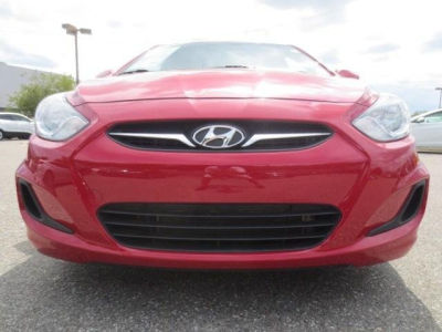 2013 Hyundai Accent  GLS