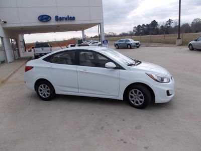 2012 Hyundai Accent  GLS