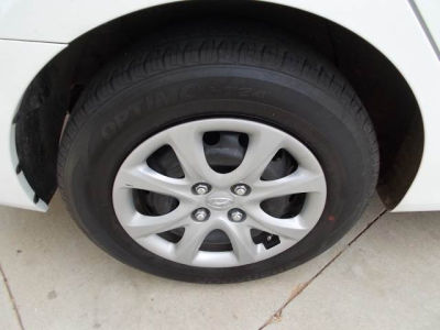 2012 Hyundai Accent  GLS