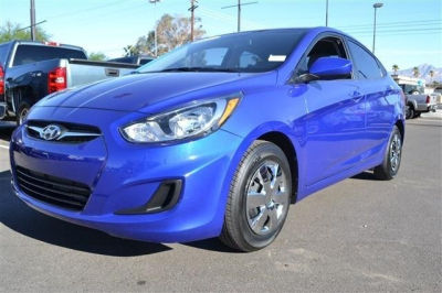 2012 Hyundai Accent GLS