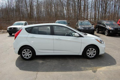2012 Hyundai Accent