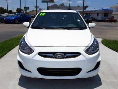 2012 Hyundai Accent  GS