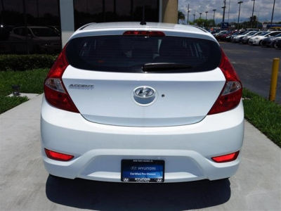 2012 Hyundai Accent  GS