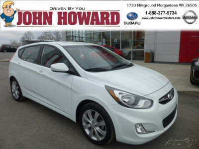 2012 Hyundai Accent  SE