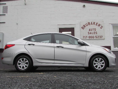 2012 Hyundai Accent  GLS
