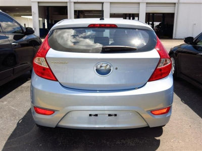 2012 Hyundai Accent  GS