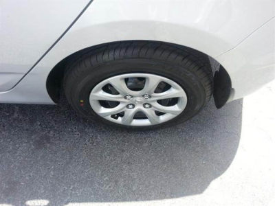 2012 Hyundai Accent GS