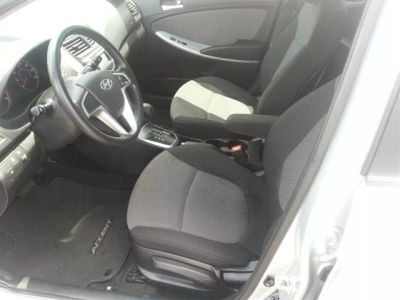 2012 Hyundai Accent GS