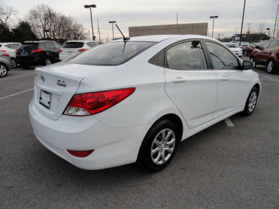 2013 Hyundai Accent  GLS