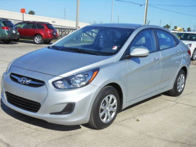 2012 Hyundai Accent  GLS