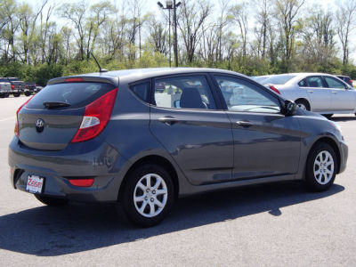 2012 Hyundai Accent  GS