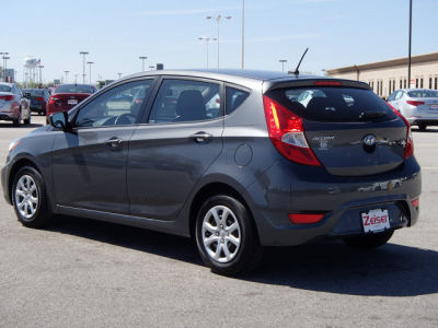2012 Hyundai Accent  GS