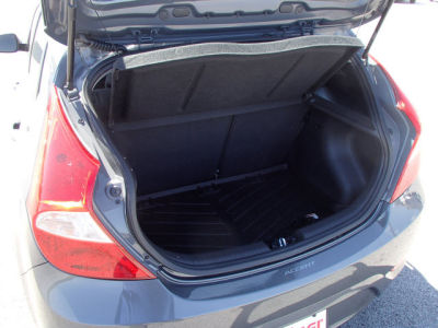 2012 Hyundai Accent  GS