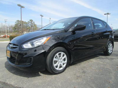 2012 Hyundai Accent  GS