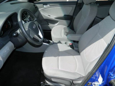 2012 Hyundai Accent  GLS