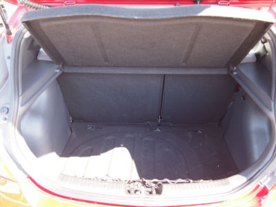 2012 Hyundai Accent SE