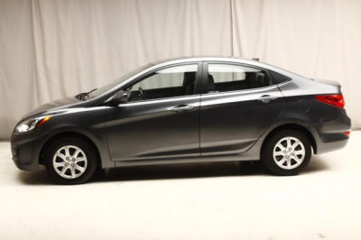 2013 Hyundai Accent  GLS