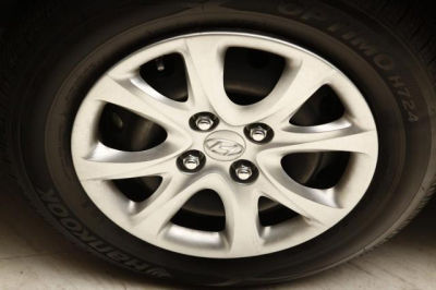 2013 Hyundai Accent  GLS