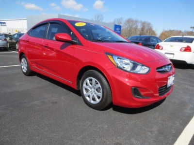 2012 Hyundai Accent  GLS