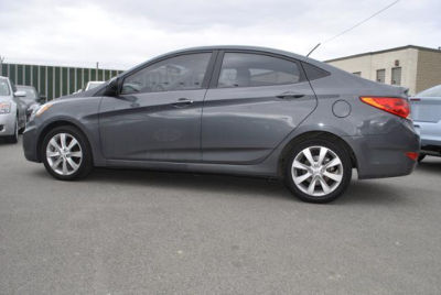 2012 Hyundai Accent  GLS
