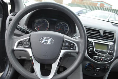 2012 Hyundai Accent  GLS