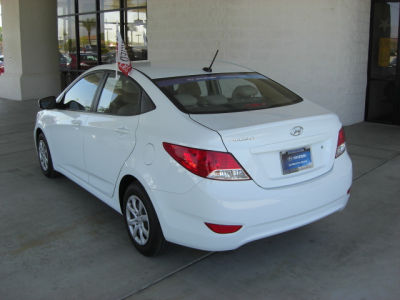 2012 Hyundai Accent  GLS