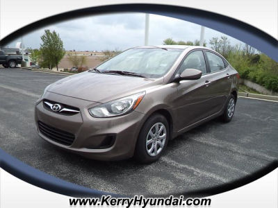 2012 Hyundai Accent  GLS