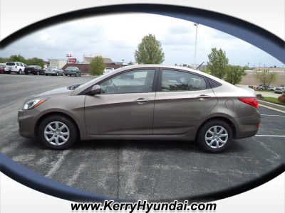 2012 Hyundai Accent GLS