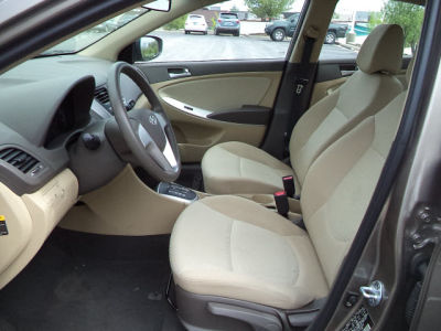 2012 Hyundai Accent GLS