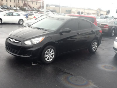 2012 Hyundai Accent GLS