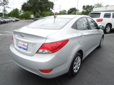 2013 Hyundai Accent  GLS