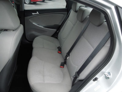 2013 Hyundai Accent  GLS