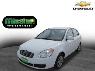 2011 Hyundai Accent  GLS