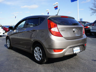 2012 Hyundai Accent
