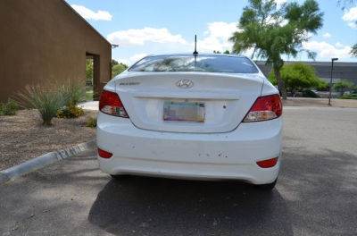 2012 Hyundai Accent  GLS