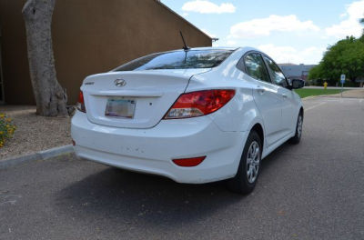 2012 Hyundai Accent  GLS