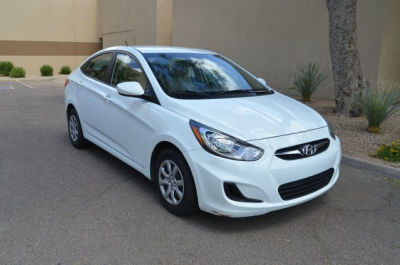 2012 Hyundai Accent  GLS