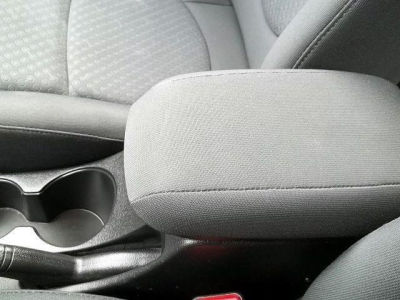 2012 Hyundai Accent  SE