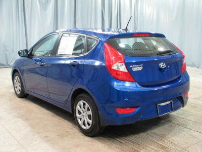 2012 Hyundai Accent  GS