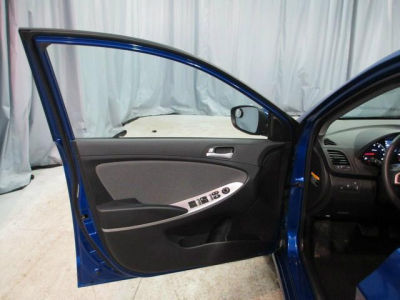 2012 Hyundai Accent  GS