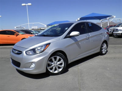 2012 Hyundai Accent  GLS