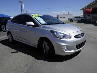2012 Hyundai Accent  GLS