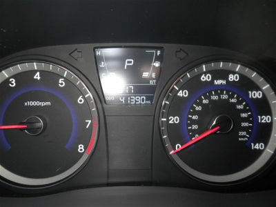 2012 Hyundai Accent  GLS