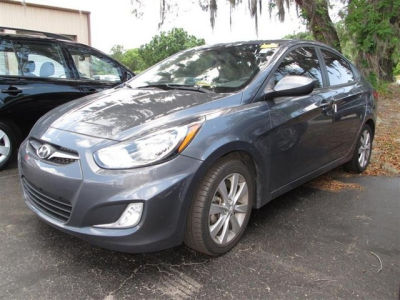 2012 Hyundai Accent  GLS