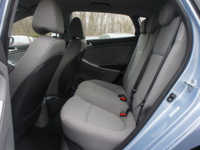 2012 Hyundai Accent  GS