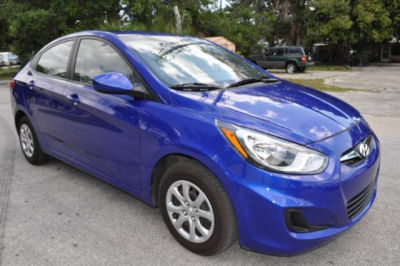 2013 Hyundai Accent  GLS