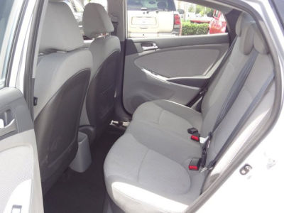 2012 Hyundai Accent  GLS