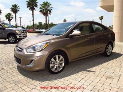 2012 Hyundai Accent  GLS