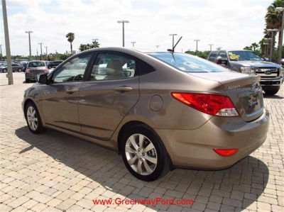 2012 Hyundai Accent  GLS