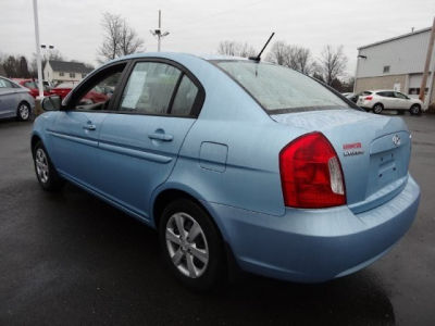 2010 Hyundai Accent  GLS